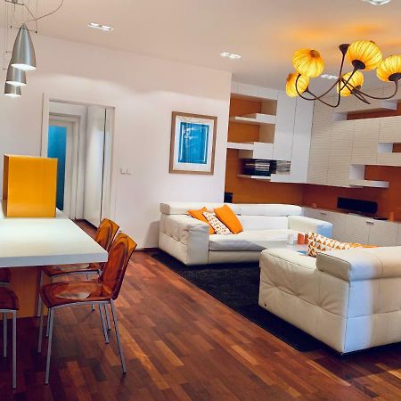 Luxury Apartment In The Center Of Praga Zewnętrze zdjęcie