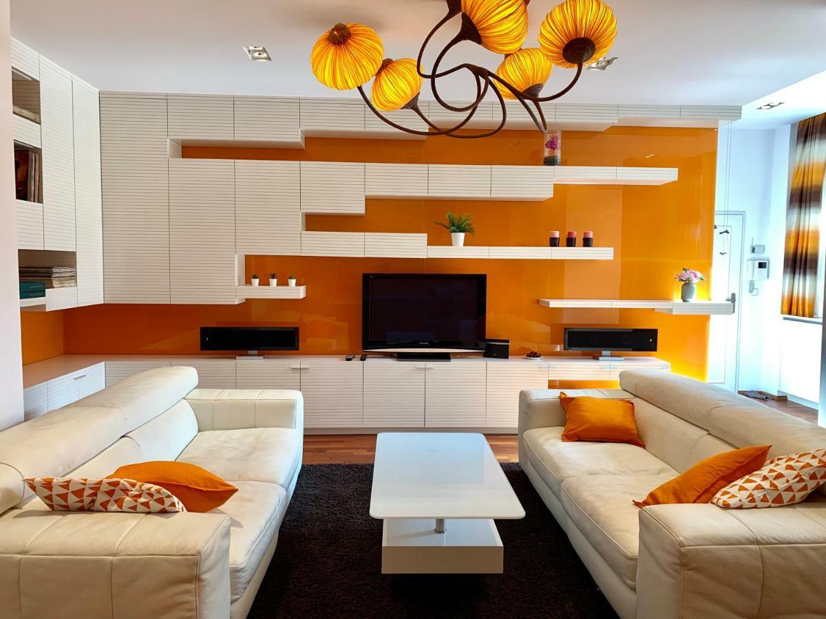 Luxury Apartment In The Center Of Praga Zewnętrze zdjęcie