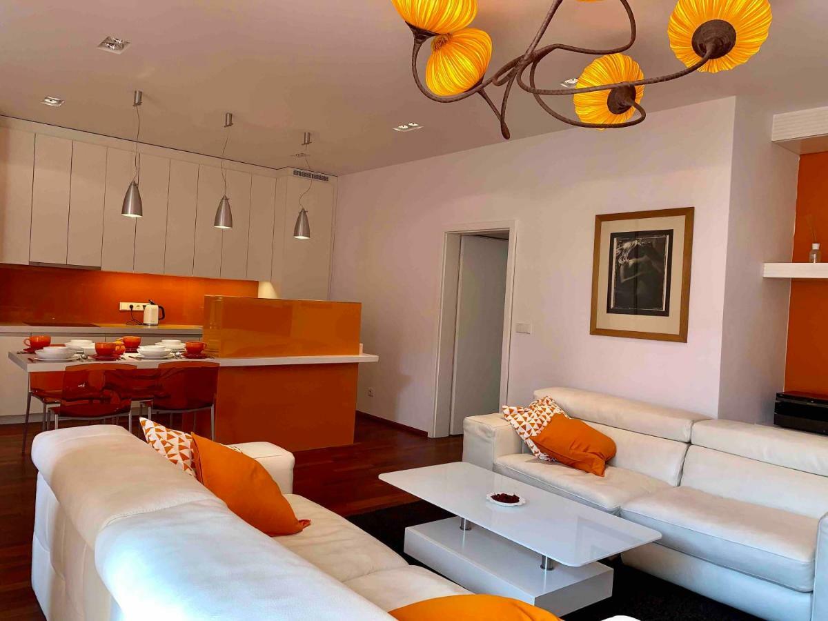 Luxury Apartment In The Center Of Praga Zewnętrze zdjęcie