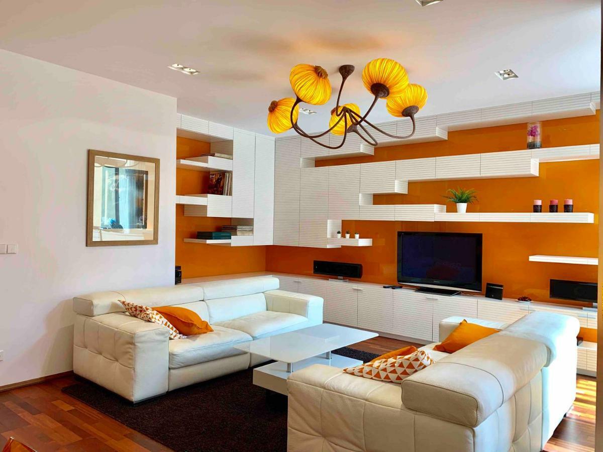 Luxury Apartment In The Center Of Praga Zewnętrze zdjęcie