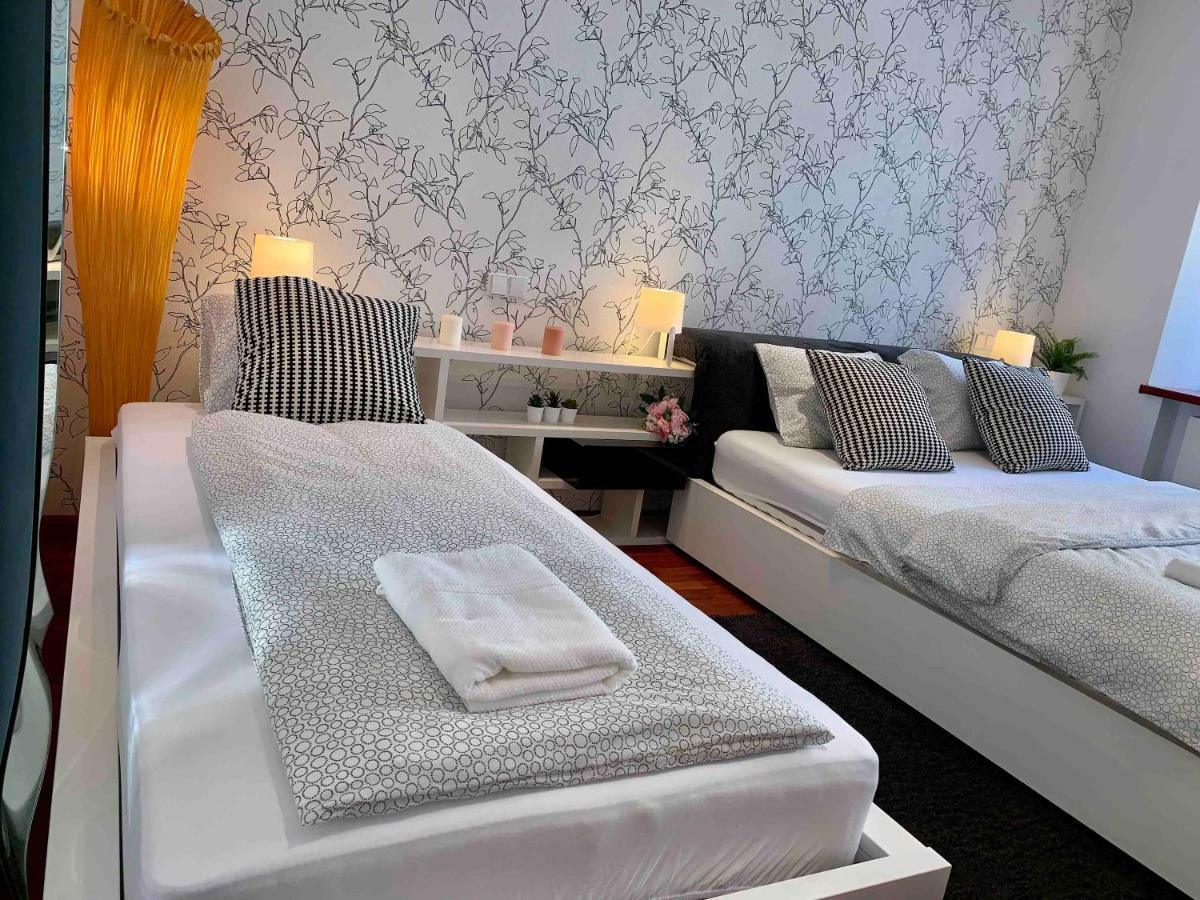 Luxury Apartment In The Center Of Praga Zewnętrze zdjęcie