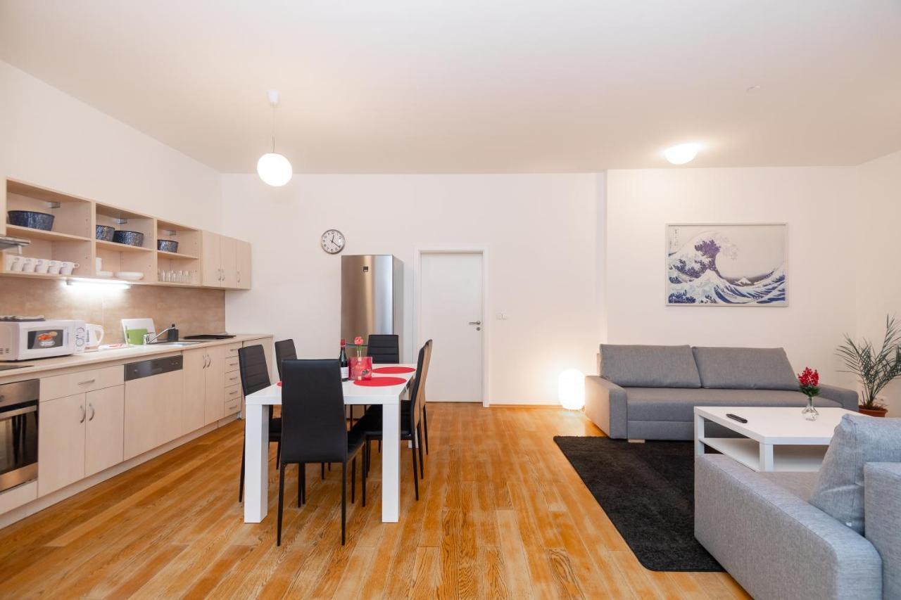 Luxury Apartment In The Center Of Praga Zewnętrze zdjęcie
